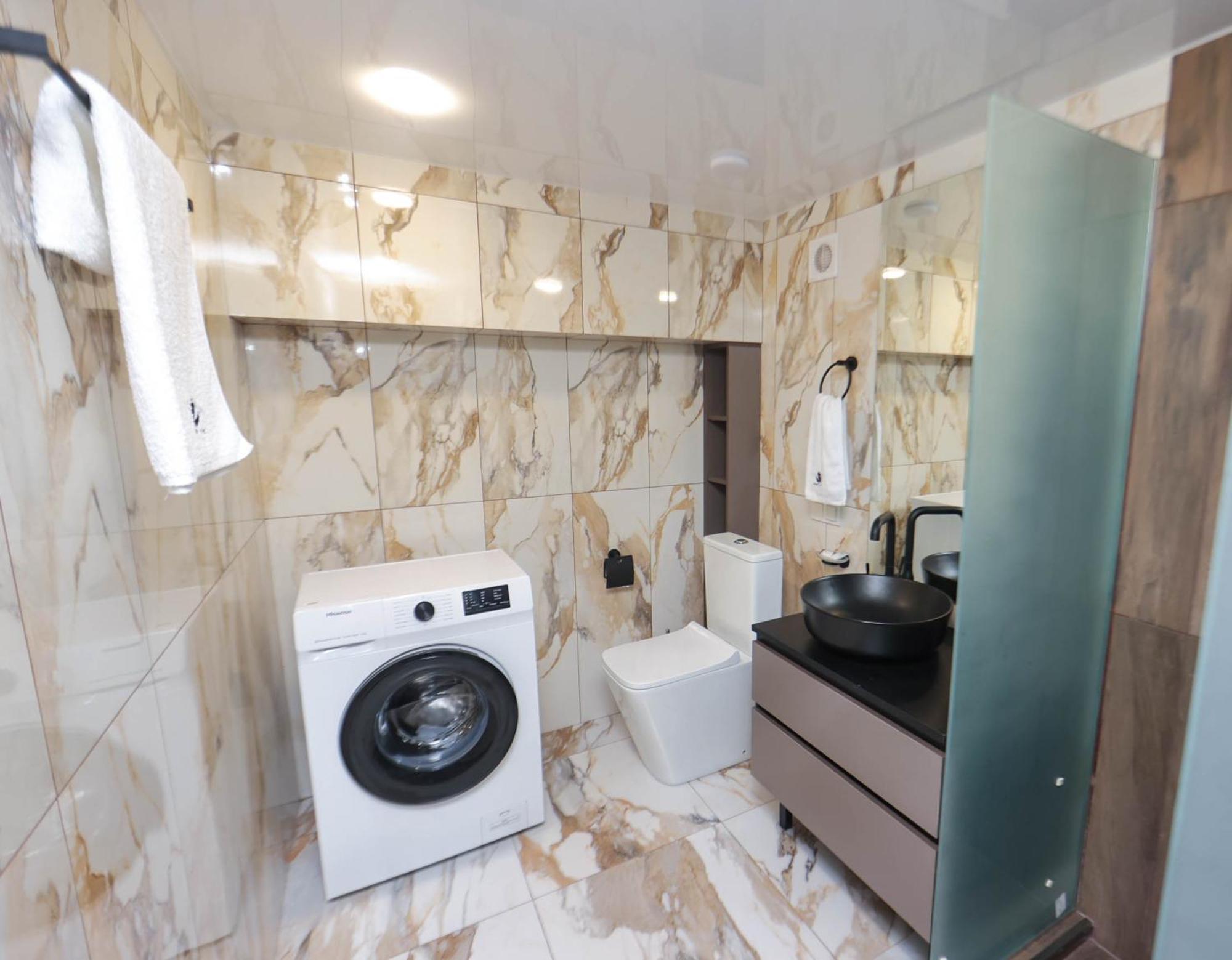 Aygestan Plaza Aparthotel Ереван Екстериор снимка